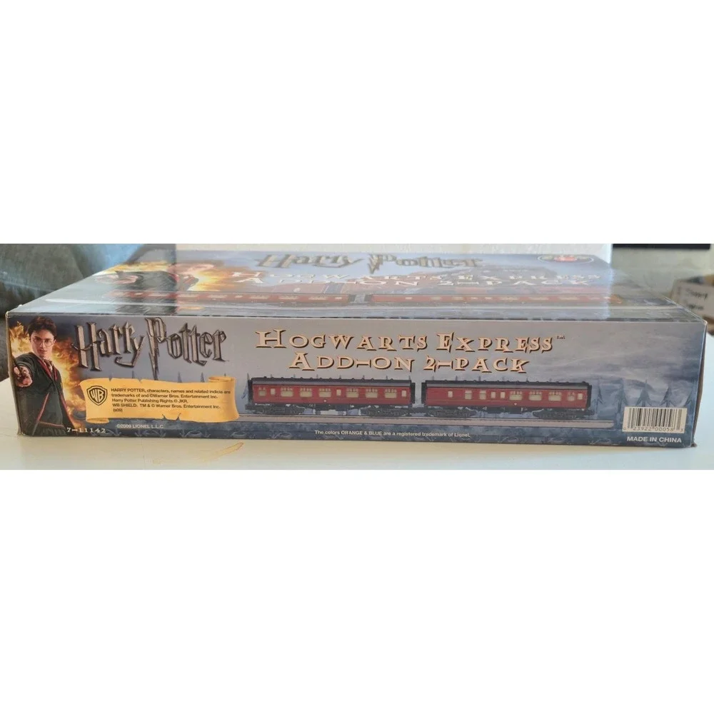 Lionel Harry Potter Hogwarts Express Add-On 2-Pack 7-11142 Factory Sealed - NIB